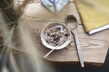 Byggrynsgrøt med krunsj