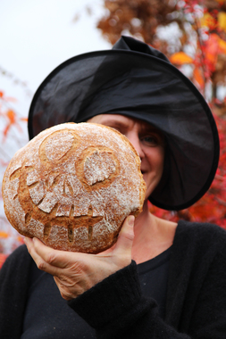 Surdeigsbrød til Halloween