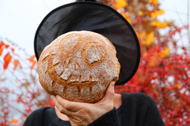 Surdeigsbrød til Halloween