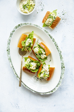 Brioche med eggesalat