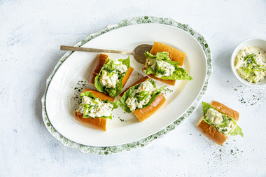 Brioche med eggesalat