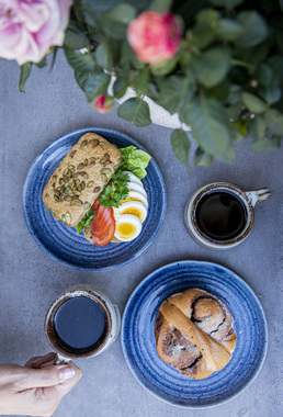 Sverige: Smörgås, kanlebolle og svart kaffe