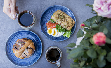 Sverige: Smörgås, kanlebolle og svart kaffe