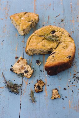 Focaccia laget i gryte på grillen