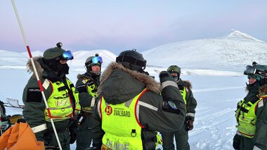Van Mijenfjorden Snowmobile Safari