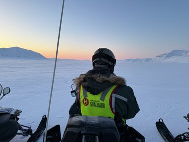 Van Mijenfjorden Snowmobile Safari