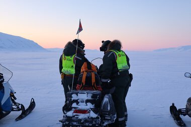 Van Mijenfjorden Snowmobile Safari