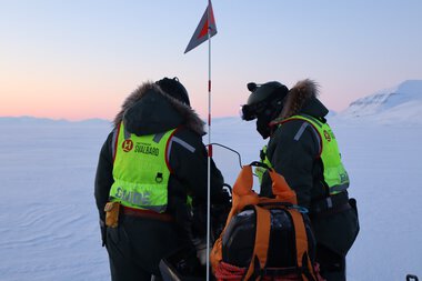 Van Mijenfjorden Snowmobile Safari