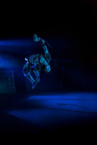 Absence: NORR - Da gudene breaket