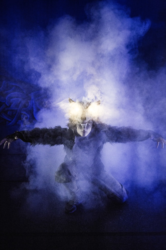 Absence: NORR - Da gudene breaket