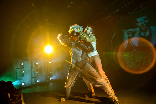 Absence: NORR - Da gudene breaket