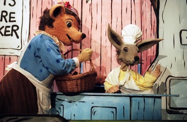 Klatremus og de andre dyrene i Hakkebakkeskogen