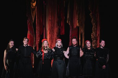 Vástádus eana – The answer is land 