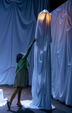 Legenden om Narnia - Løven, heksa og klesskapet 