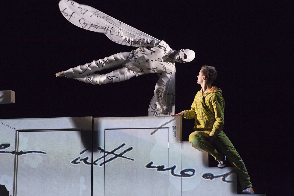 Hundre hemmeligheter