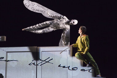 Hundre hemmeligheter