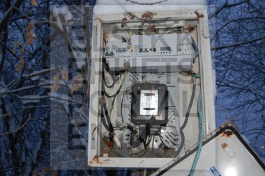 Utendørs sikringsskap uten dør