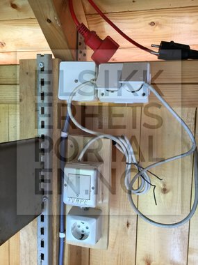 Installasjon bygget av ufaglært