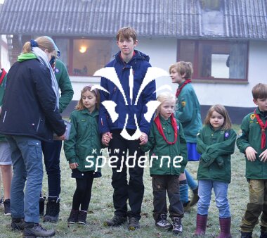 Flaghejsning i Ikast gruppe