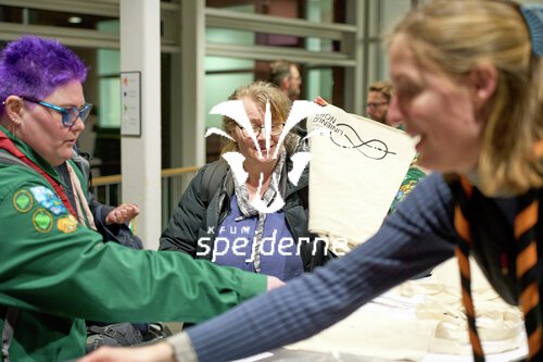 image-description