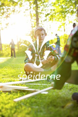 _54A2418- Johny Kristensen -- CREATIVUM.jpg