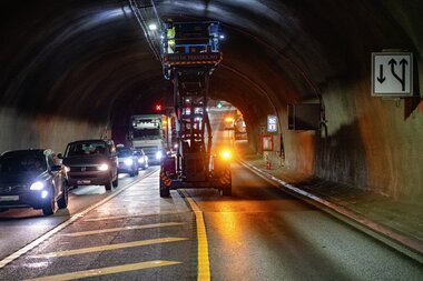 Kolonnekjøring og ledebil