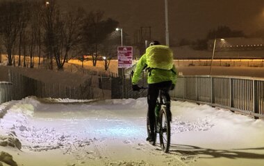 Vinter på Gang og sykkelveg bru