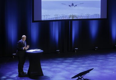 Åpent møte tredje rullebane 