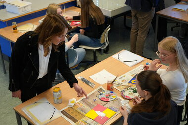 Kunnskapsminister Tonje Brenna besøkte Allergot ungdomsskole