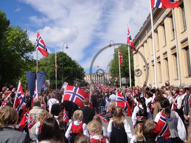 17. mai på Karl Johan