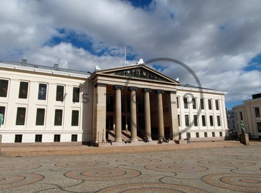 Vår i Oslo - Universitetsplassen