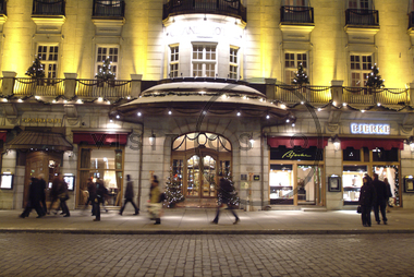 Grand Hotel pyntet til jul
