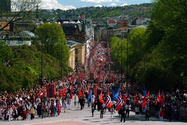 17. Mai feiring på Karl Johan
