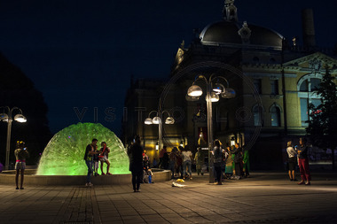Sommerkveld ved Nationaltheatret