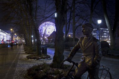 Gunnar "Kjakan" Sønsteby med pariserhjul