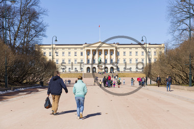 Vår på Slottsplassen