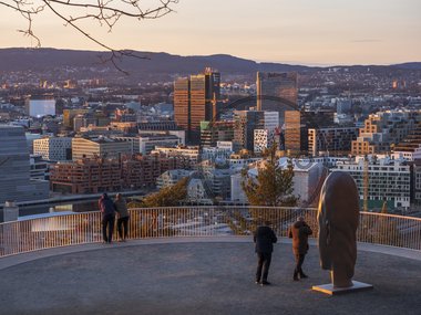 Fra utsiktspunktet i Ekebergparken skulpturpark