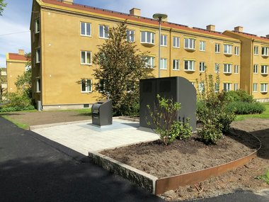 UWS Evolution L + Container garage 2x370L 