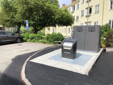 UWS Evolution L + Container garage 2x370L 