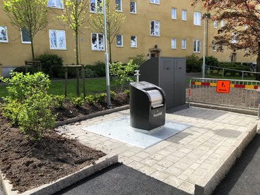 UWS Evolution L + Container garage 2x370L 