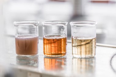 Juice sampling laboratory Clauen