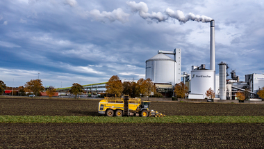 231101-Beet Harvesting-356