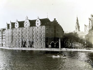 Pakhus mellem Slotsholmsgade og Christiansgade