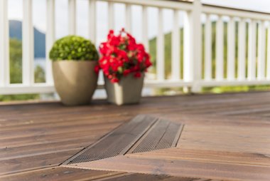 Terrassebord DUO 28x120, brun