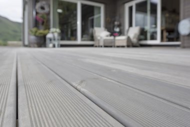 Terrassebord UNO 28x120, grå