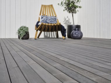 Concise lektegulv av lekt, grå