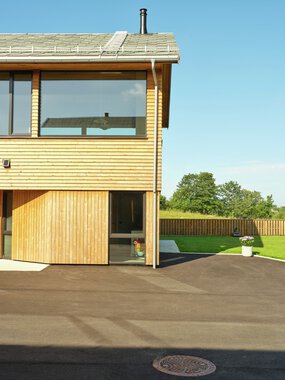 Time – Enebolig Undheim, Sælandsvegen 50 med MøreRoyal Nature