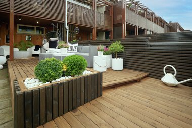 Trondheim - Flatåsen, Gunn Berit Fineidet, uteområde med MøreRoyal