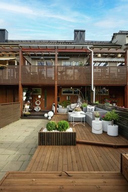 Trondheim - Flatåsen, Gunn Berit Fineidet, uteområde med MøreRoyal