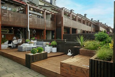 Trondheim - Flatåsen, Gunn Berit Fineidet, uteområde med MøreRoyal